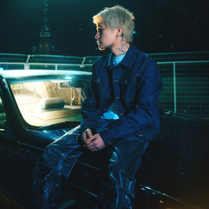 催眠眼镜之三亚孕游最新章节
