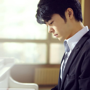 催眠眼镜之三亚孕游最新章节
